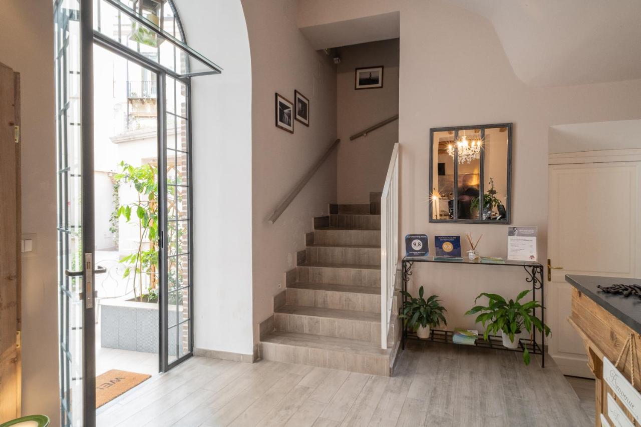 Cas'E Charming House Hotel Caserta Exterior photo