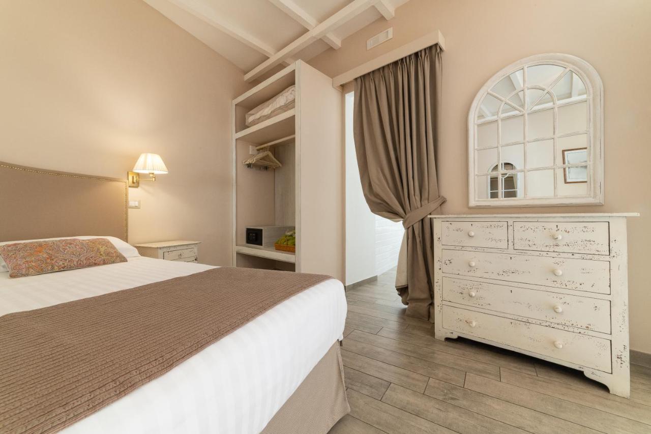 Cas'E Charming House Hotel Caserta Exterior photo