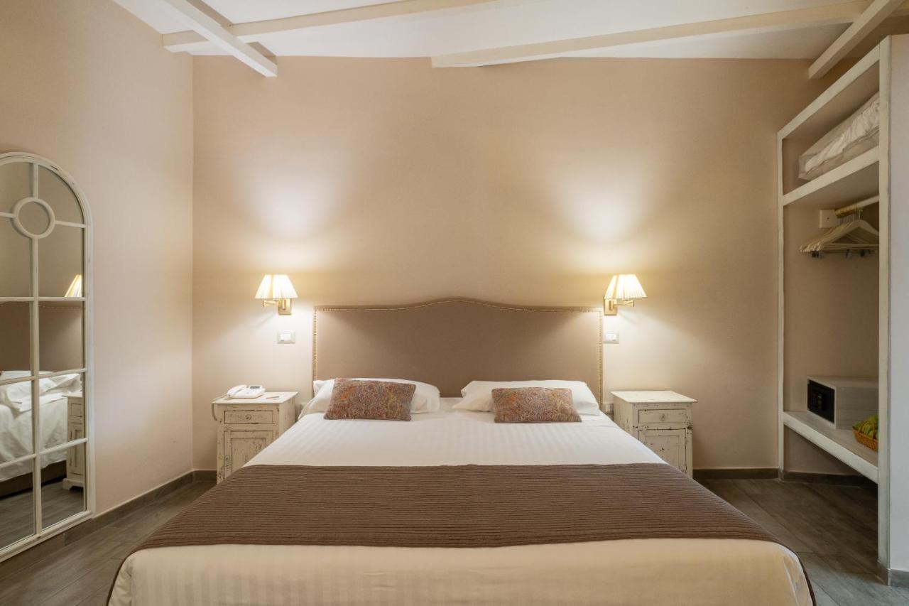 Cas'E Charming House Hotel Caserta Exterior photo
