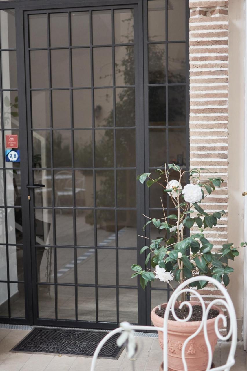 Cas'E Charming House Hotel Caserta Exterior photo
