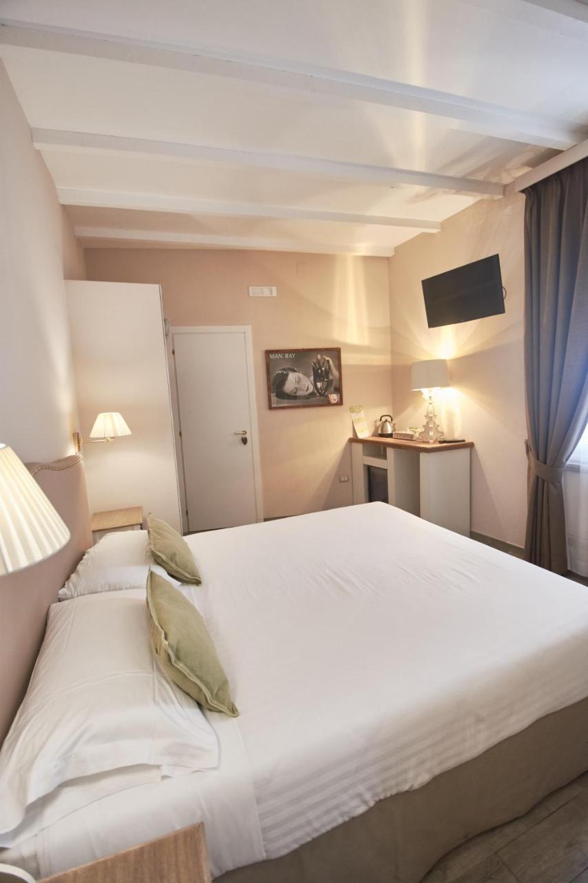 Cas'E Charming House Hotel Caserta Exterior photo